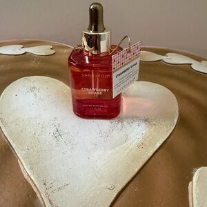 Sand + Fog Strawberry Shake Eau de Parfum Oil - Red